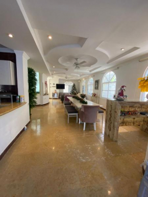 Hermosa casa Cancún centro 19P
